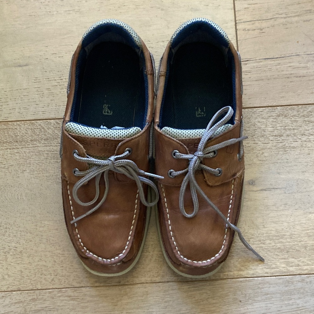 Sperry Tan Leather Boat Shoes